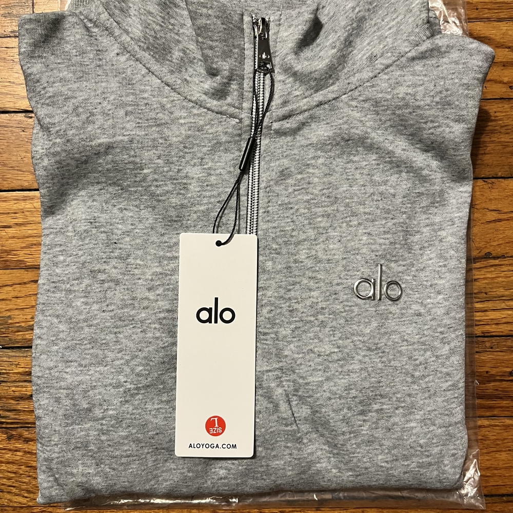 ALO Yoga Heather Gray Quarter Zip Pullover Size M NWT Athleisure - Picture 3 of 4